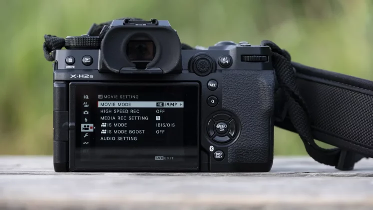 Лучшая камера Fujifilm для съемки на скорость