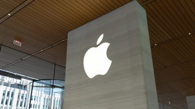 Наушники Apple AirPods с камерами перенесли | DGL.RU