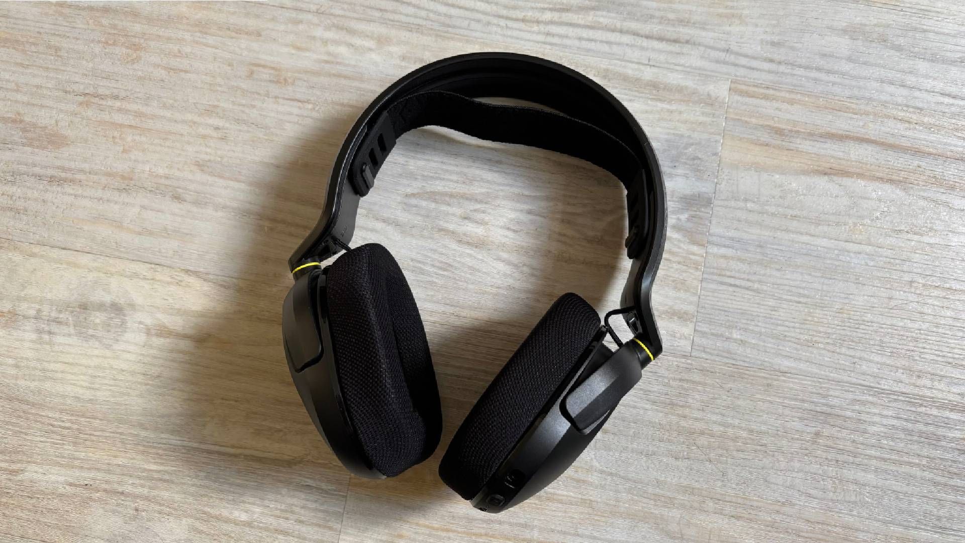 Обзор Corsair HS35 v3: не всегда нужно переплачивать за премиум
