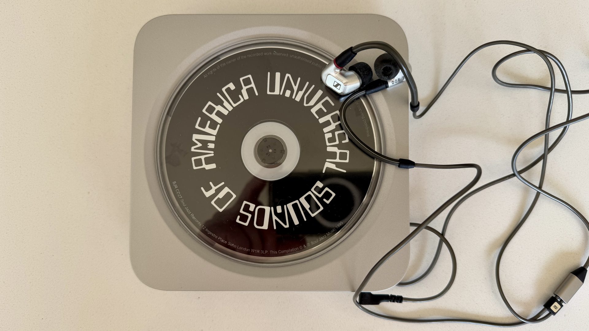 Обзор CD-плеера Fosi Audio Merak - с отличным звуком и одним досадным изъяном картинка CD-плеер Fosi Audio Merak: тест звука и функций | DGL.RU