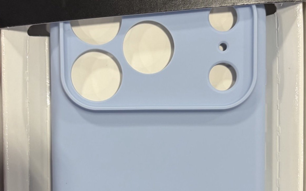 Чехлы для iPhone 17 Pro могут оказаться совместимы с iPhone 18 Pro
