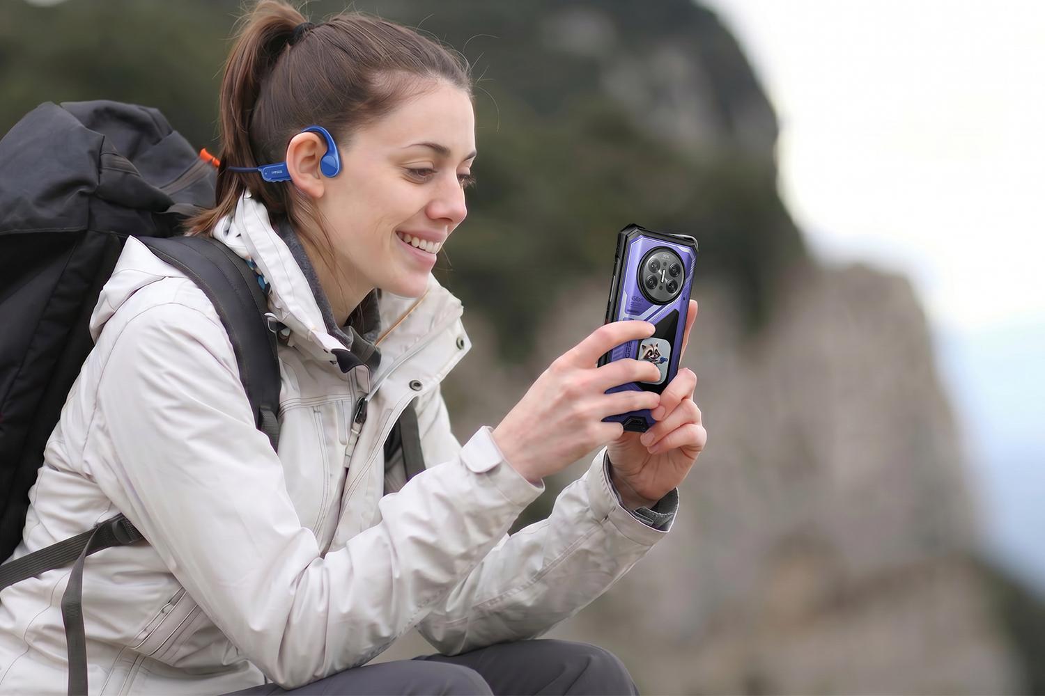 Doogee представила защищенные смартфоны серии V50 с камерой ночного видения и ИИ-ассистентом картинка Смартфон Doogee V50 Pro получил два дисплея | DGL.RU