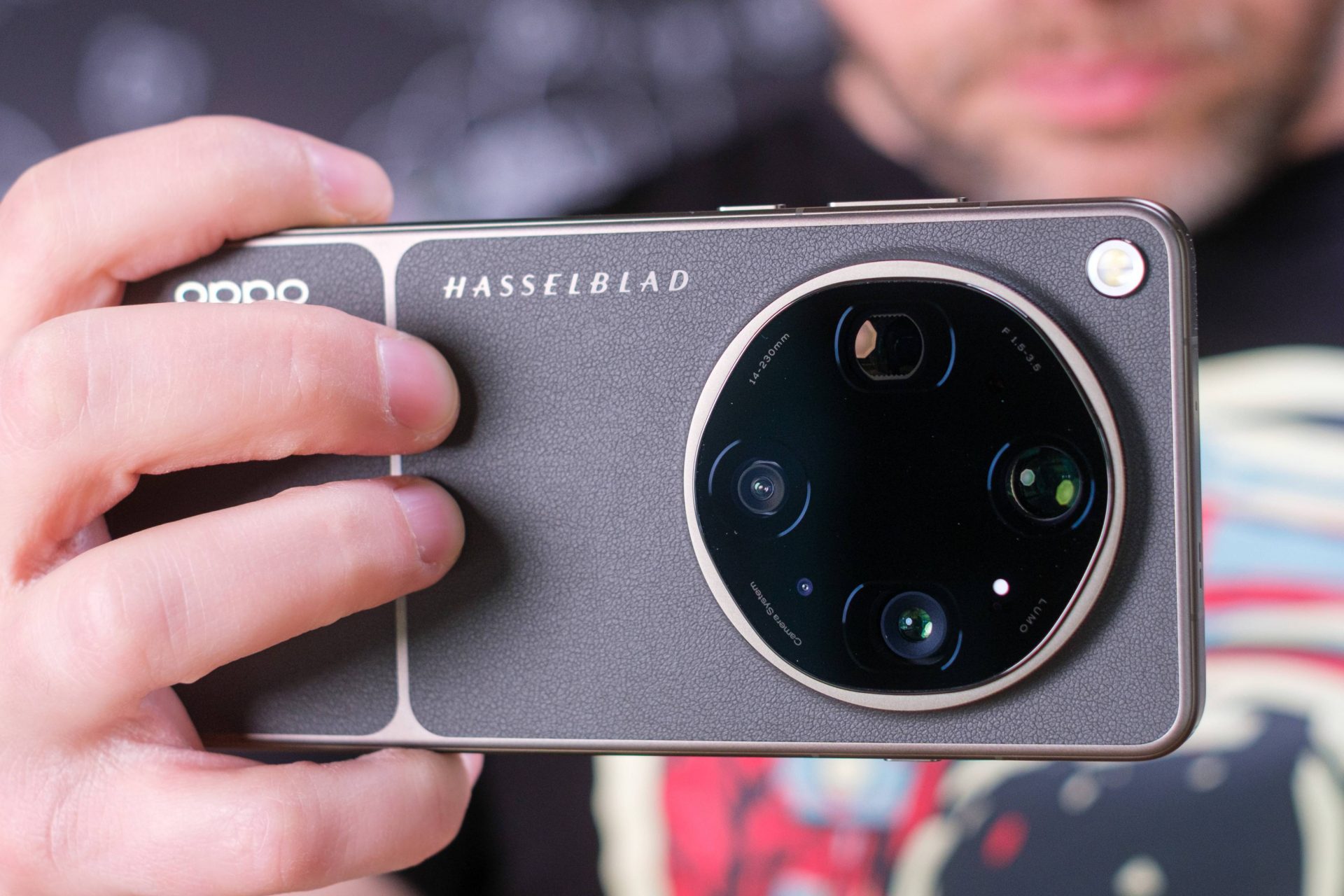 Флагманский смартфон Oppo Find X10 Ultra тестируют с новым перископным модулем