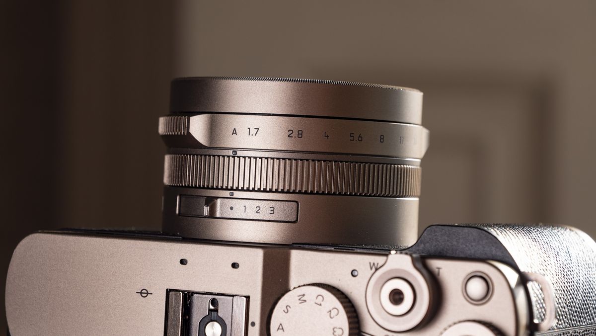 Обзор Panasonic Lumix L10 - три недели с самой красивой камерой Panasonic картинка Камера Panasonic Lumix L10: обзор новинки | DGL.RU