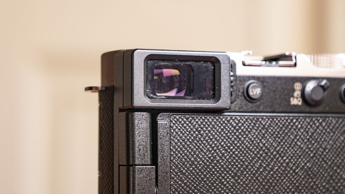 Обзор Panasonic Lumix L10 - три недели с самой красивой камерой Panasonic картинка Камера Panasonic Lumix L10: обзор новинки | DGL.RU