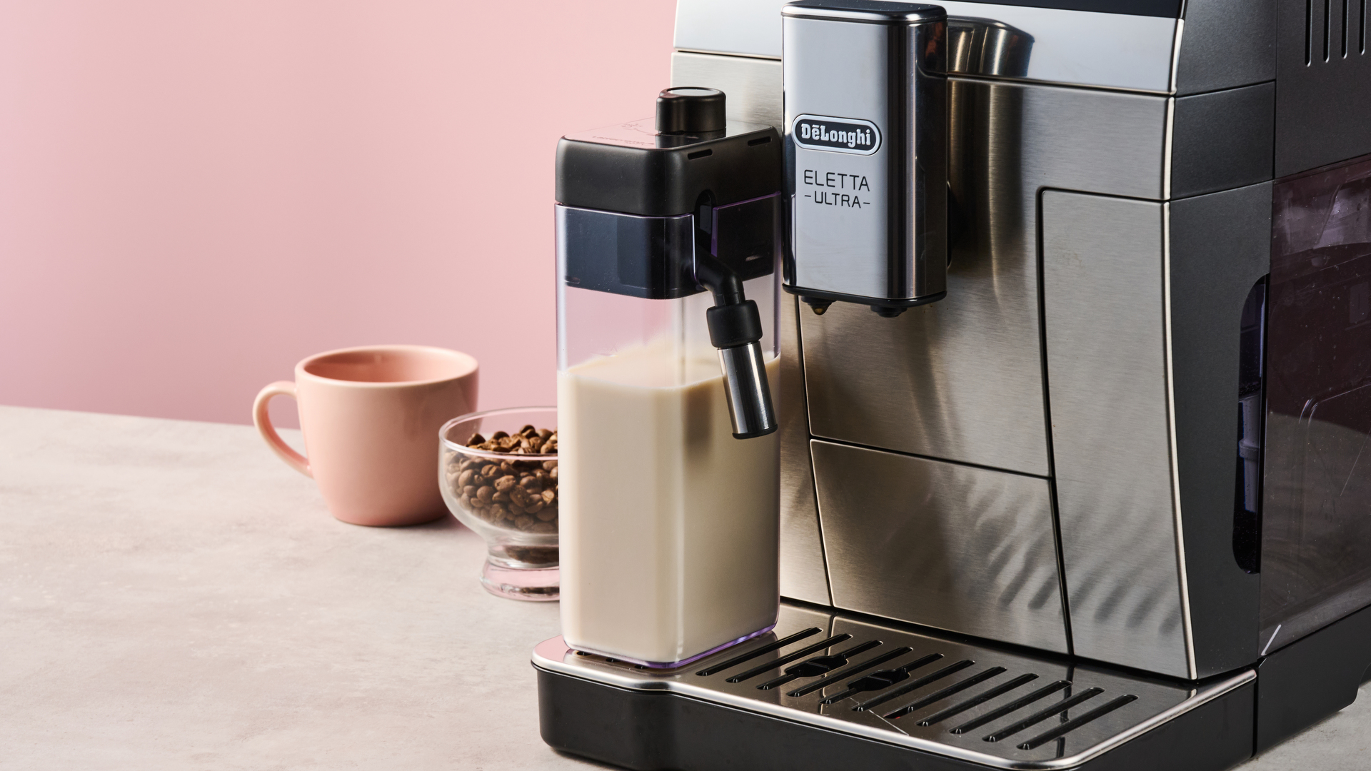 Обзор De'Longhi Eletta Ultra - идеальный рецепт за пару секунд, но где же тот самый вкус? картинка Кофемашина De'Longhi Eletta Ultra: обзор | DGL.RU