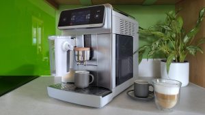 Обзор Philips Café Aromis 8000 Series — умная кофемашина, которая готовит идеальный макиато