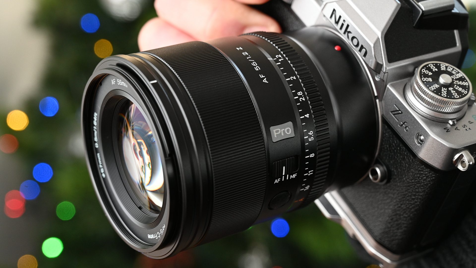 Лучшие портретные объективы Nikon 2026 года | DGL.RU