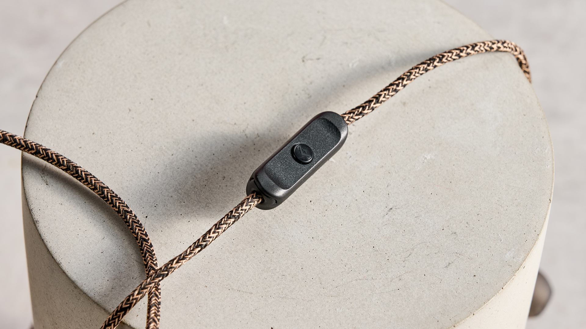 Обзор House of Marley Smile Jamaica USB-C - отличное соотношение цены и качества картинка Наушники House of Marley Smile Jamaica: обзор | DGL.RU