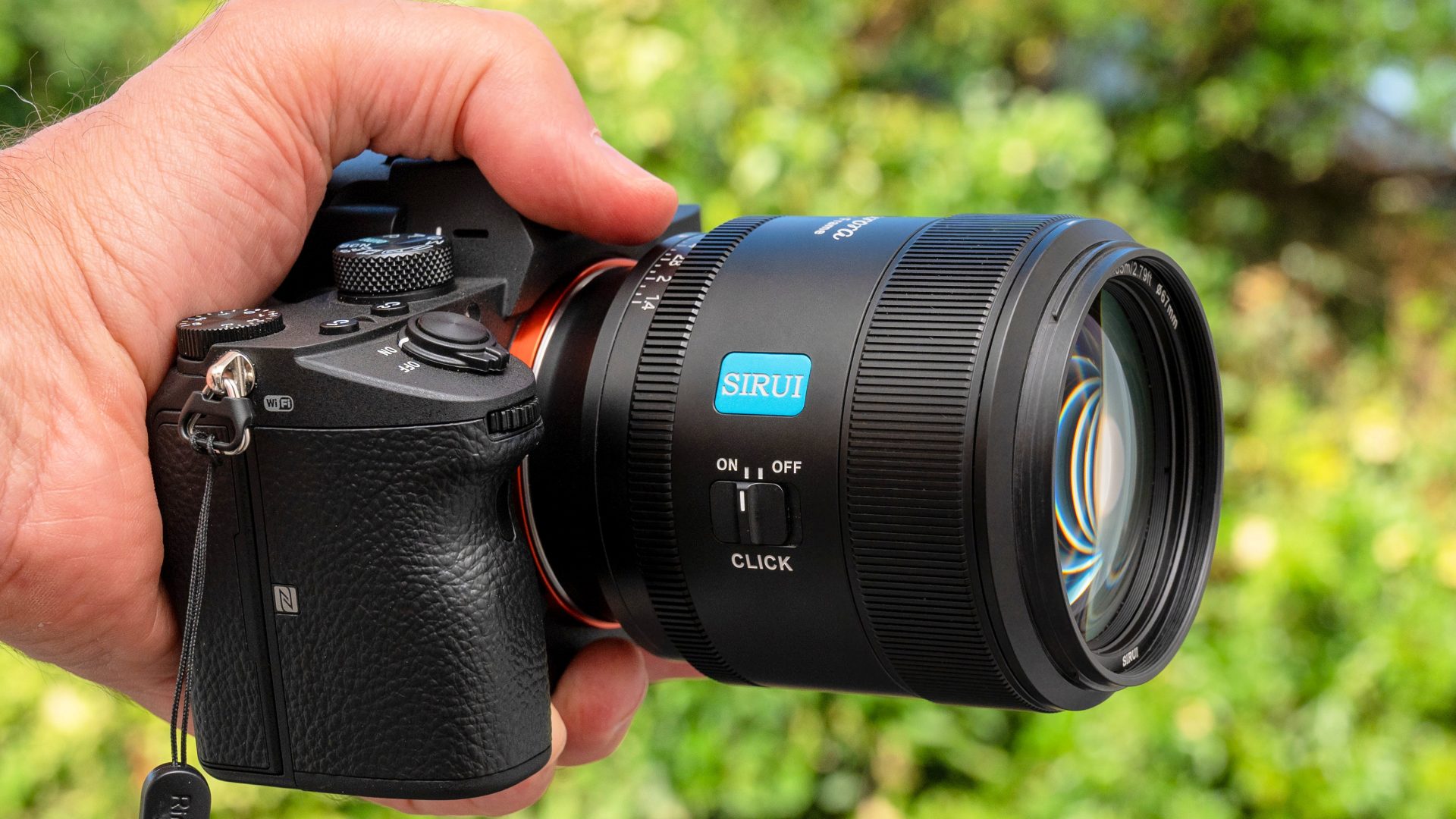 Объектив Sirui Aurora 85mm f/1.4: тест и выводы | DGL.RU