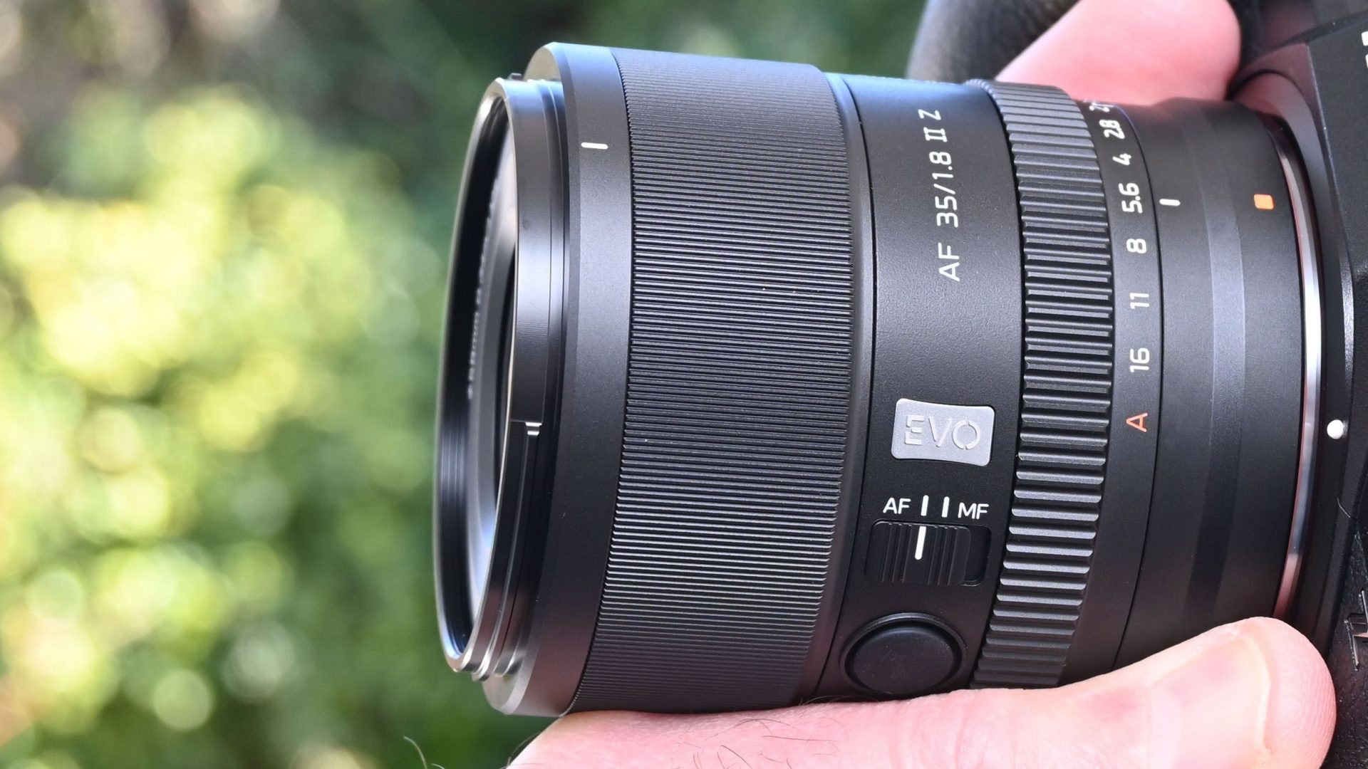 Лучшие объективы для Sony A7R V, A7R IV и A7R III в 2026 году: первоклассная оптика для максимального разрешения картинка Объективы для Sony A7R: что выбрать в 2026 году | DGL.RU