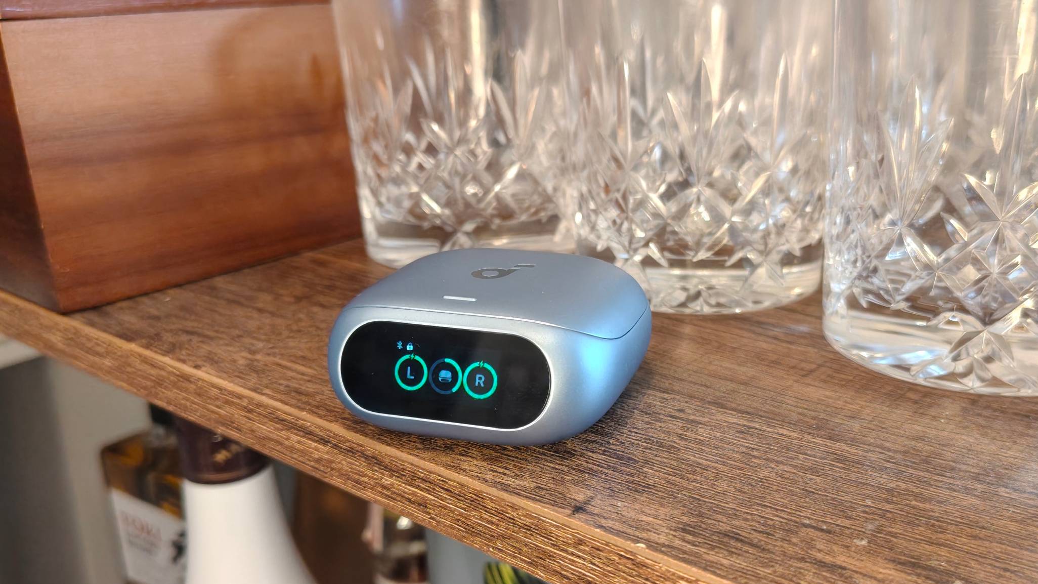 Обзор беспроводных наушников Anker Soundcore Liberty 5 Pro картинка Обзор Anker Soundcore Liberty 5 Pro: кейс и ANC | DGL.RU
