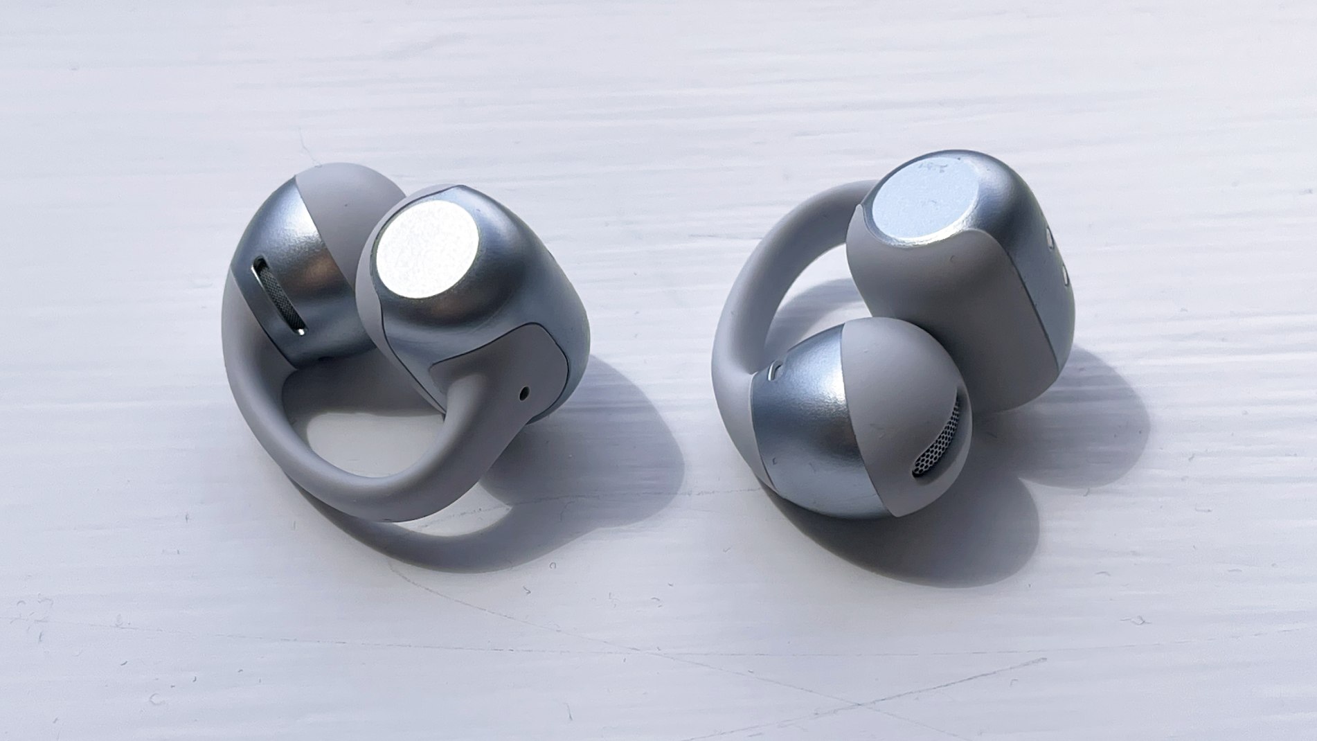 Обзор беспроводных наушников открытого типа Shokz OpenDots 2 картинка Обзор открытых наушников Shokz OpenDots 2 | DGL.RU