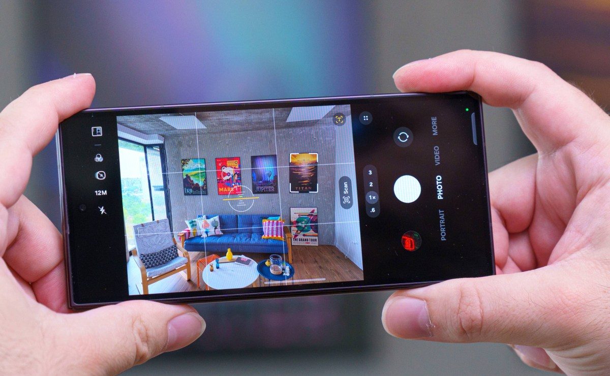 Обзор Samsung Galaxy Z Fold8 Ultra: характеристики, экран, автономность и быстрая зарядка картинка Характеристики Samsung Galaxy Z Fold8 Ultra | DGL.RU