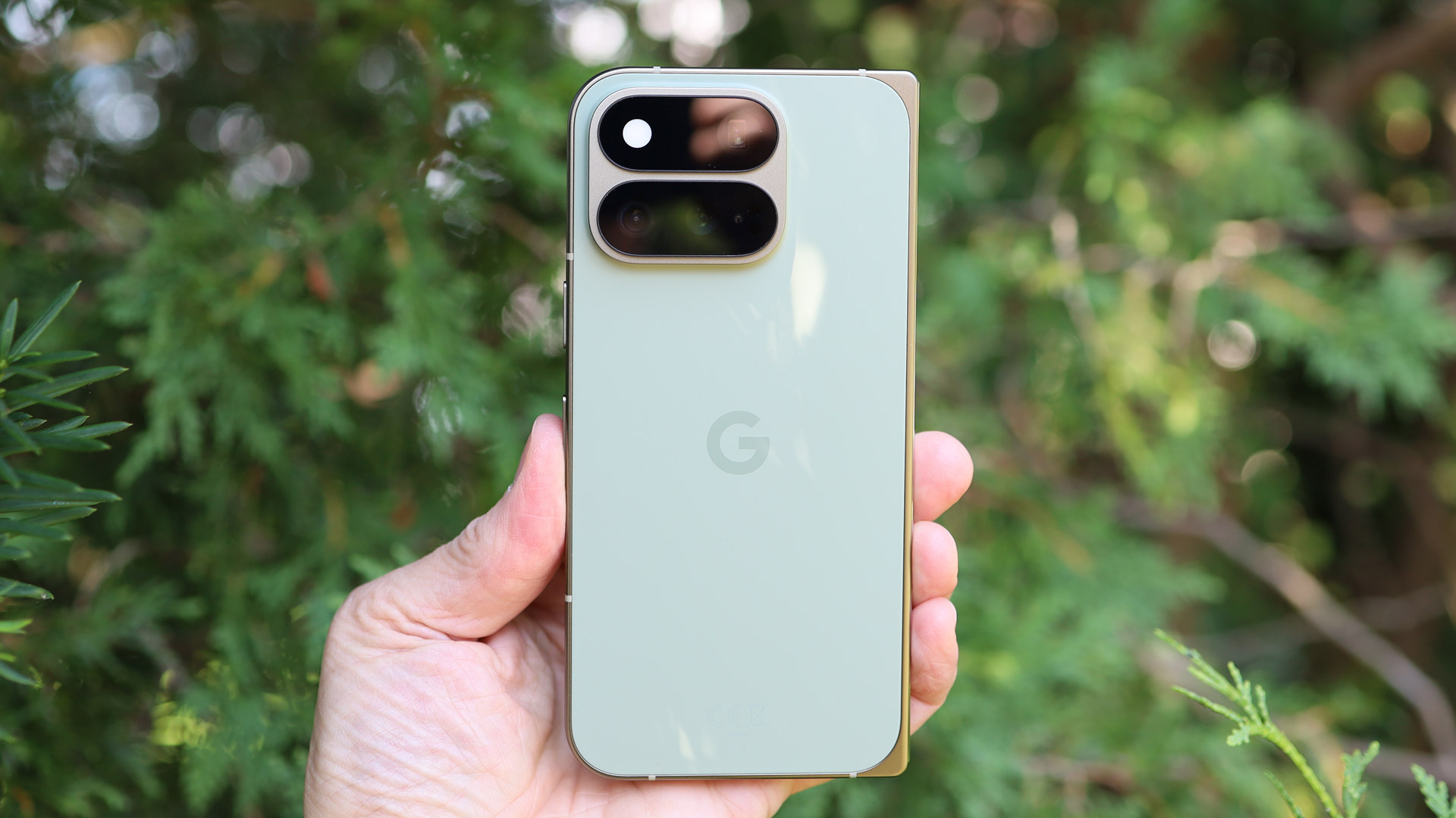 Обзор Google Pixel 11 Pro Fold: чип и тесты | DGL.RU