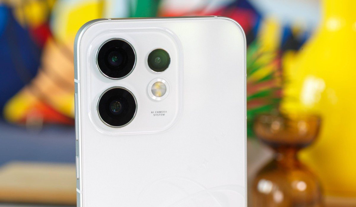 Обзор смартфона Oppo Reno16: технические характеристики, автономность и результаты тестов картинка Смартфон Oppo Reno16: полный обзор и тесты | DGL.RU