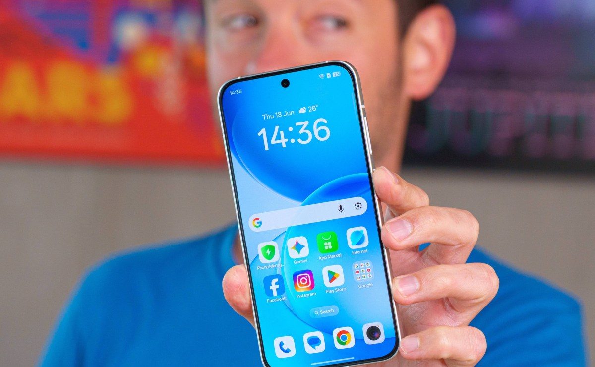 Обзор смартфона Oppo Reno16: технические характеристики, автономность и результаты тестов картинка Смартфон Oppo Reno16: полный обзор и тесты | DGL.RU