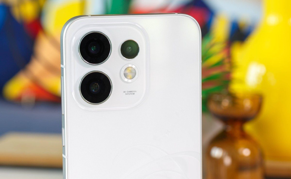 Обзор смартфона Oppo Reno16: технические характеристики, автономность и результаты тестов картинка Смартфон Oppo Reno16: полный обзор и тесты | DGL.RU