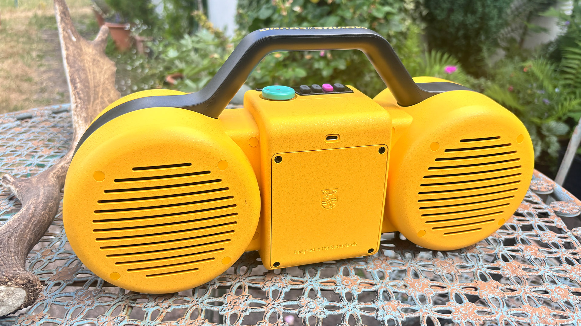 Портативная колонка Philips The Roller: обзор | DGL.RU