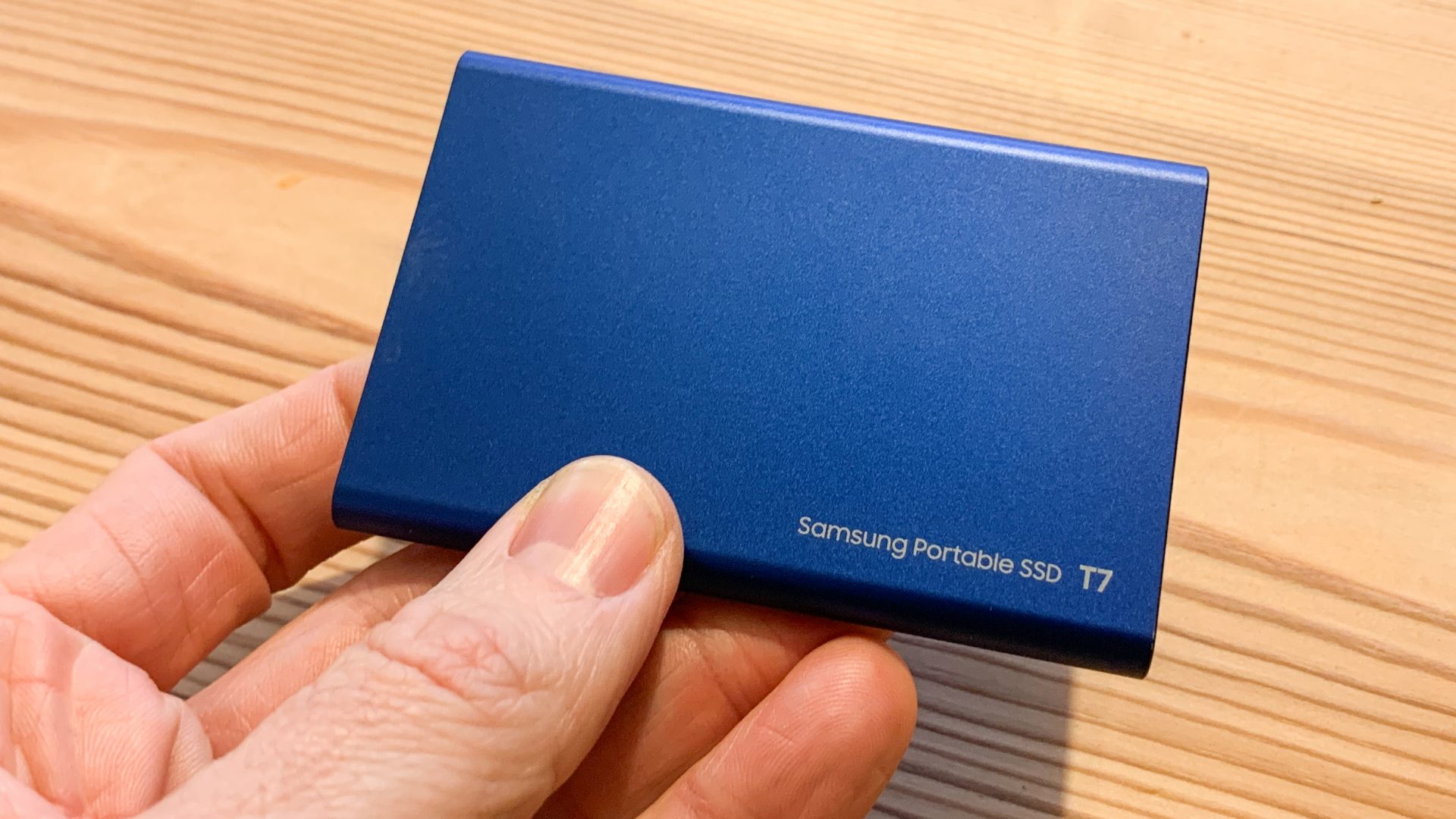 Лучшие портативные жесткие диски и SSD-накопители 2026 года: удобное хранение на любой бюджет картинка Портативные SSD-накопители: обзор моделей 2026 | DGL.RU