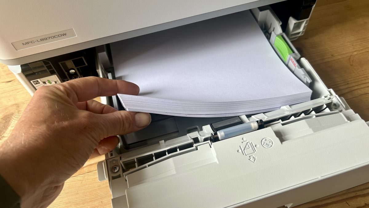 Обзор цветного лазерного принтера Brother MFC-L8970CDW картинка Принтер Brother MFC-L8970CDW для офиса | DGL.RU