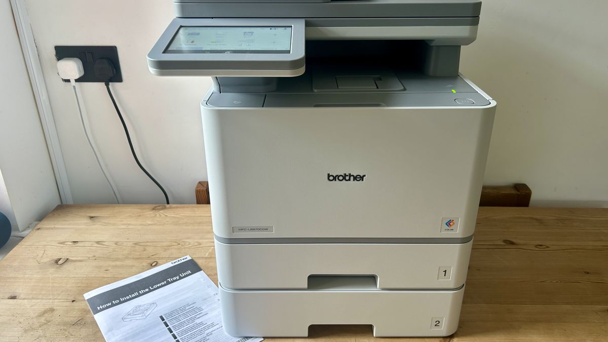 Обзор цветного лазерного принтера Brother MFC-L8970CDW картинка Принтер Brother MFC-L8970CDW для офиса | DGL.RU