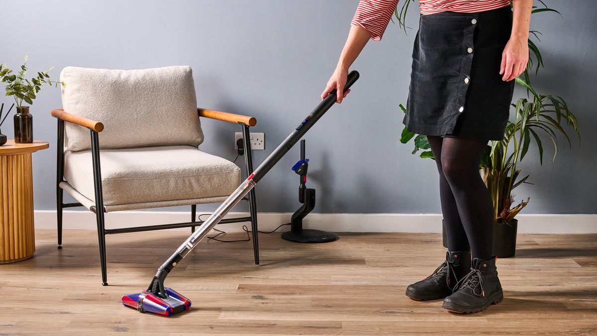 Лучшие пылесосы Dyson в 2026 году – мои главные рекомендации картинка Пылесос Dyson: лучший вариант для дома 2026 | DGL.RU
