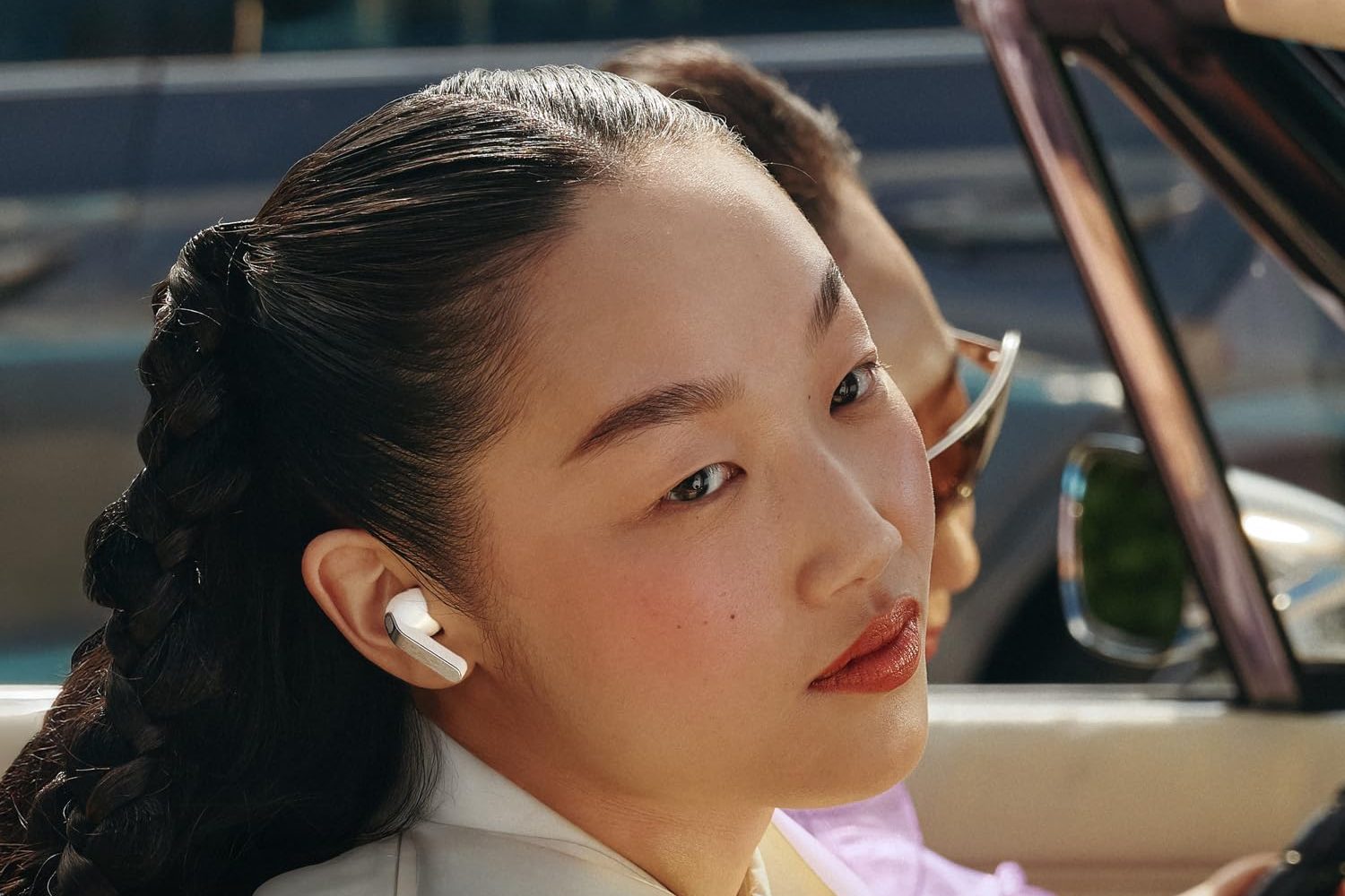 Samsung добавит функцию слухового аппарата в наушники Galaxy Buds картинка Слуховой аппарат в Samsung Galaxy Buds 3 Pro | DGL.RU