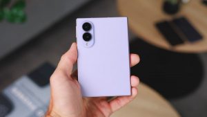 Samsung разрабатывает гибкое стекло Hybrid UTG для экрана Galaxy Z Fold 9