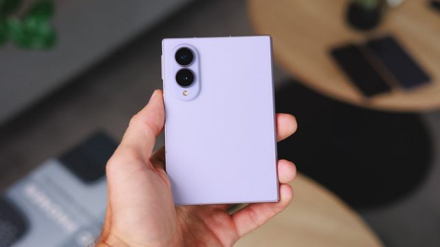 Samsung разрабатывает гибкое стекло Hybrid UTG для экрана Galaxy Z Fold 9 (1) Смартфон Samsung Galaxy Z Fold 9 получит UTG | DGL.RU