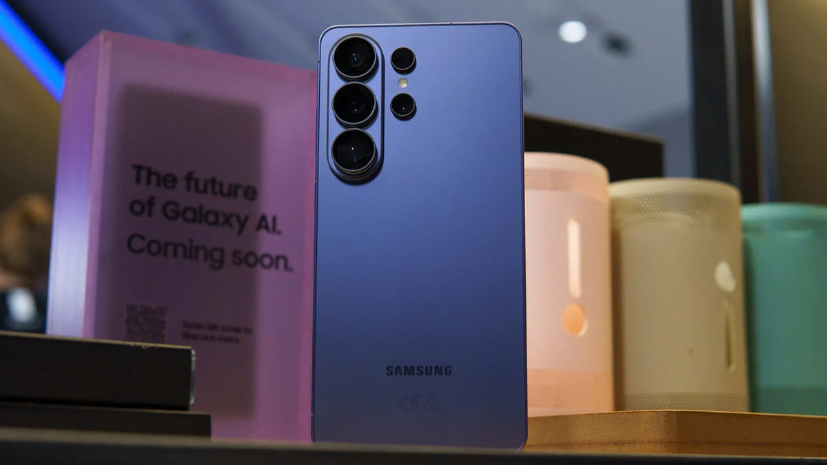 Смартфон Samsung Galaxy S27 Ultra: характеристики, особенности камер и тестирование One UI 9.5