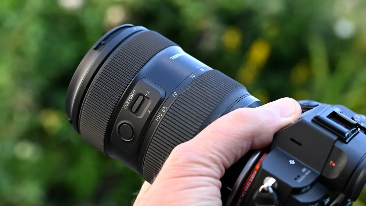 Стандартные зум-объективы Nikon: рейтинг 2026 | DGL.RU