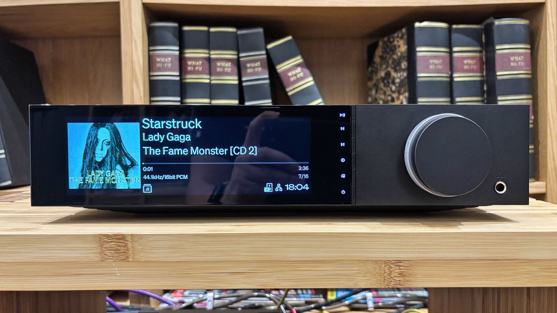 Обзор Cambridge Audio Evo 300 — мощный, насыщенный звук и масса удобных фишек