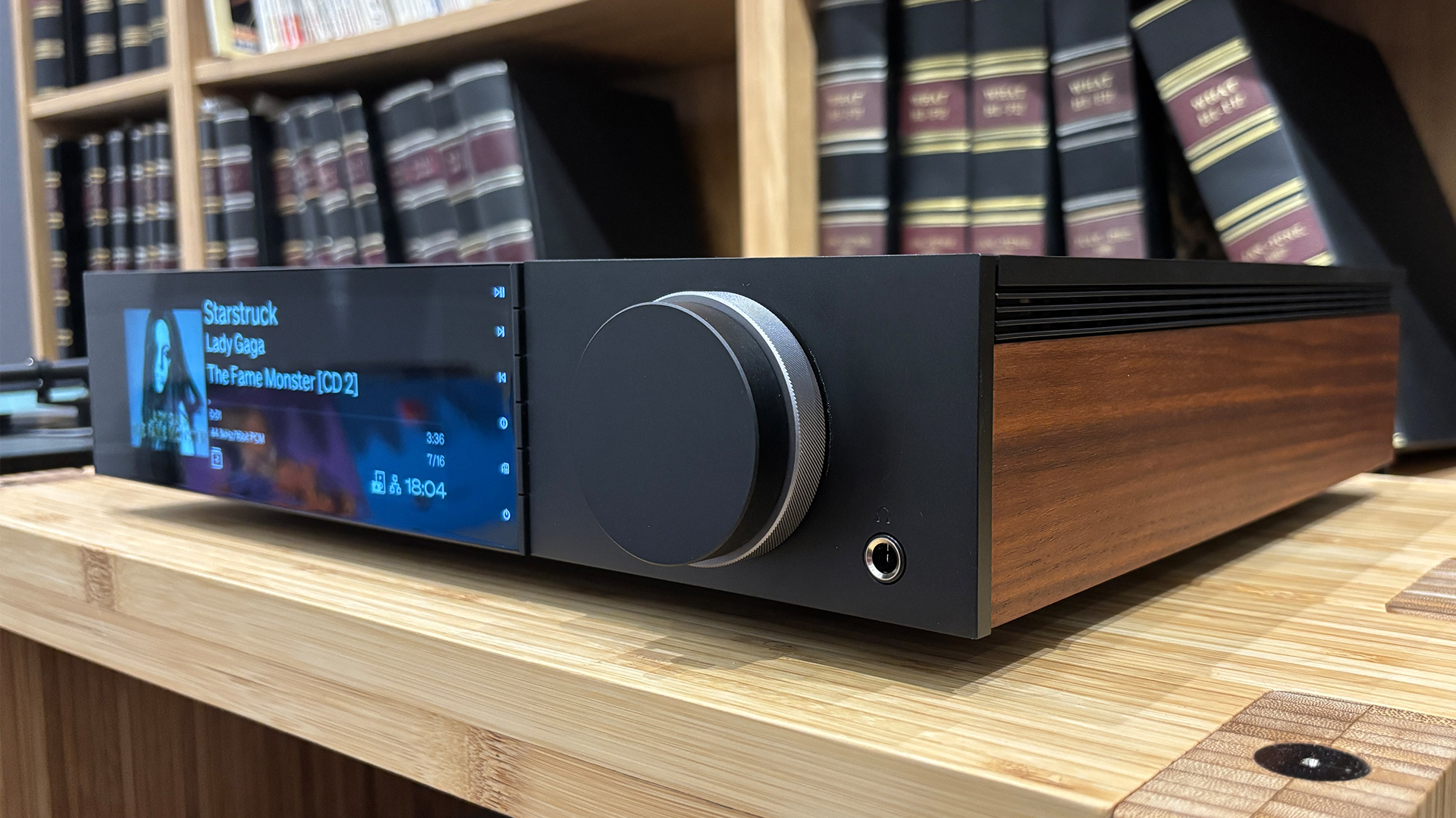 Усилитель Cambridge Audio Evo 300: тест звука | DGL.RU