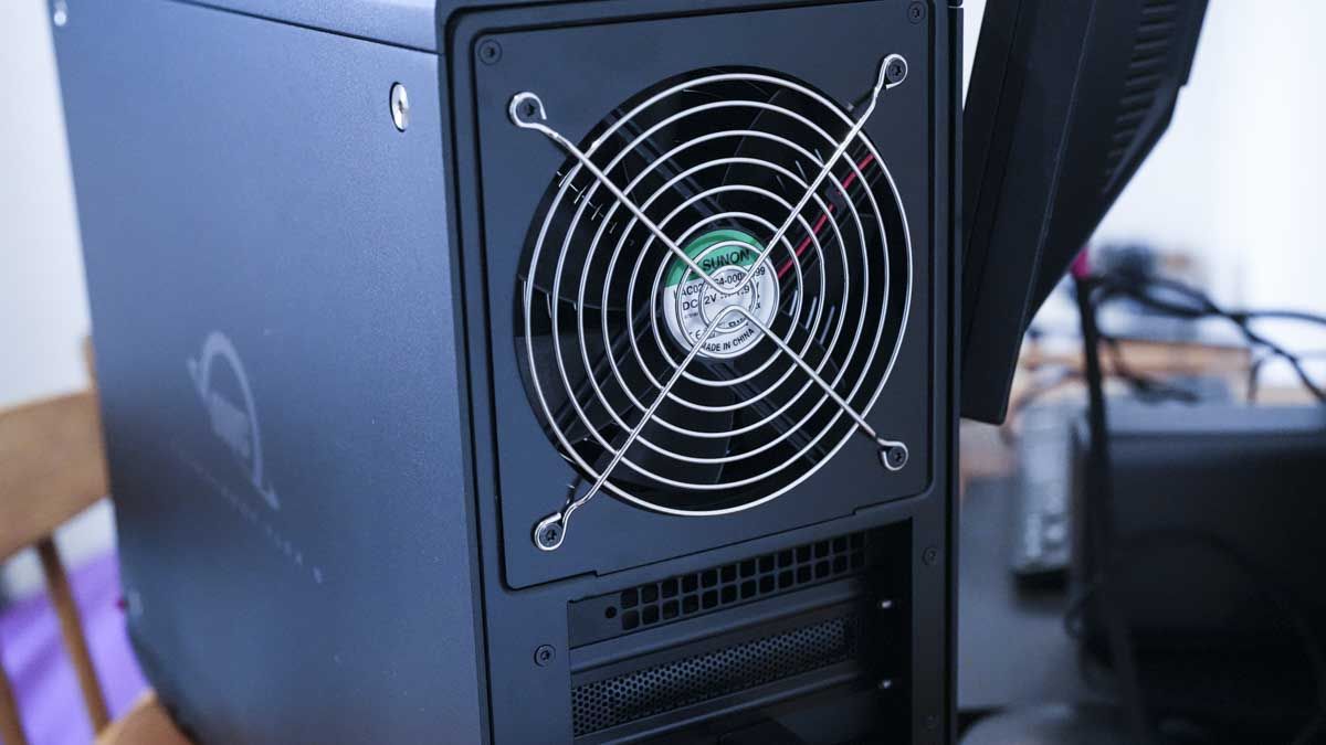Лучшее устройство NAS в 2026 году: выбор наших экспертов картинка Устройство NAS TerraMaster F4-424 Pro: обзор 2026 | DGL.RU