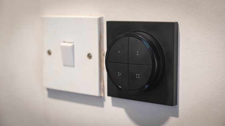 Лучший smart switch 2026: кнопки и регуляторы яркости для всех ваших устройств smart home