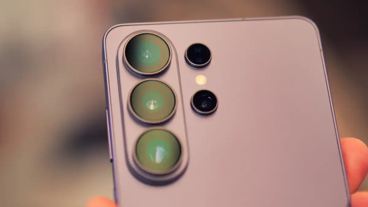 Samsung Galaxy S27: последние новости о флагманах Samsung нового поколения картинка Samsung Galaxy S27: последние новости о флагманах Samsung нового поколения