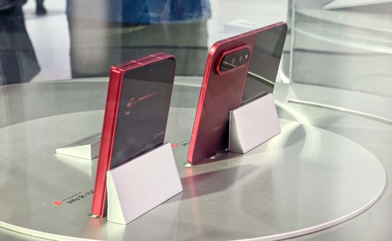 Xiaomi 18 Fold представлен на выставке IFA 2026