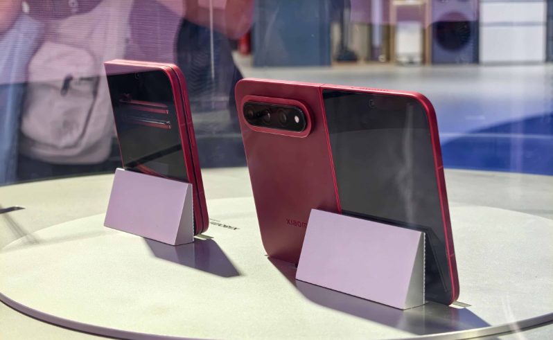 Xiaomi 18 Fold представлен на выставке IFA 2026
