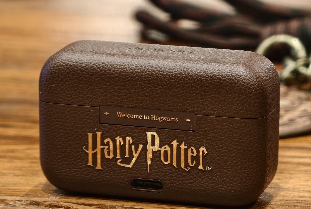Беспроводные наушники Realme Buds T500 Pro Harry Potter Edition: комплектация и особенности специальной серии картинка Наушники Realme Buds T500 Pro Harry Potter | DGL.RU