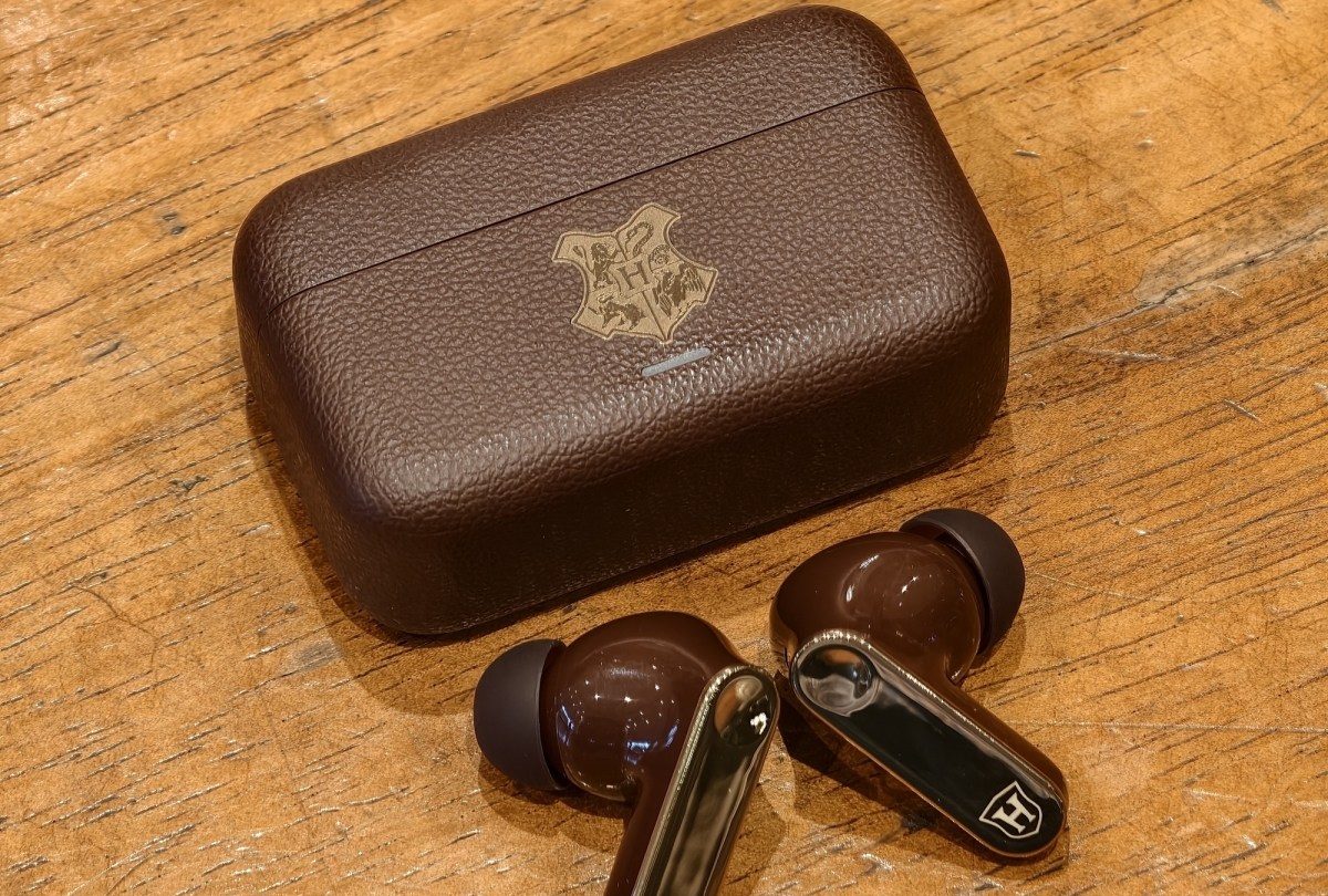 Беспроводные наушники Realme Buds T500 Pro Harry Potter Edition: комплектация и особенности специальной серии картинка Наушники Realme Buds T500 Pro Harry Potter | DGL.RU