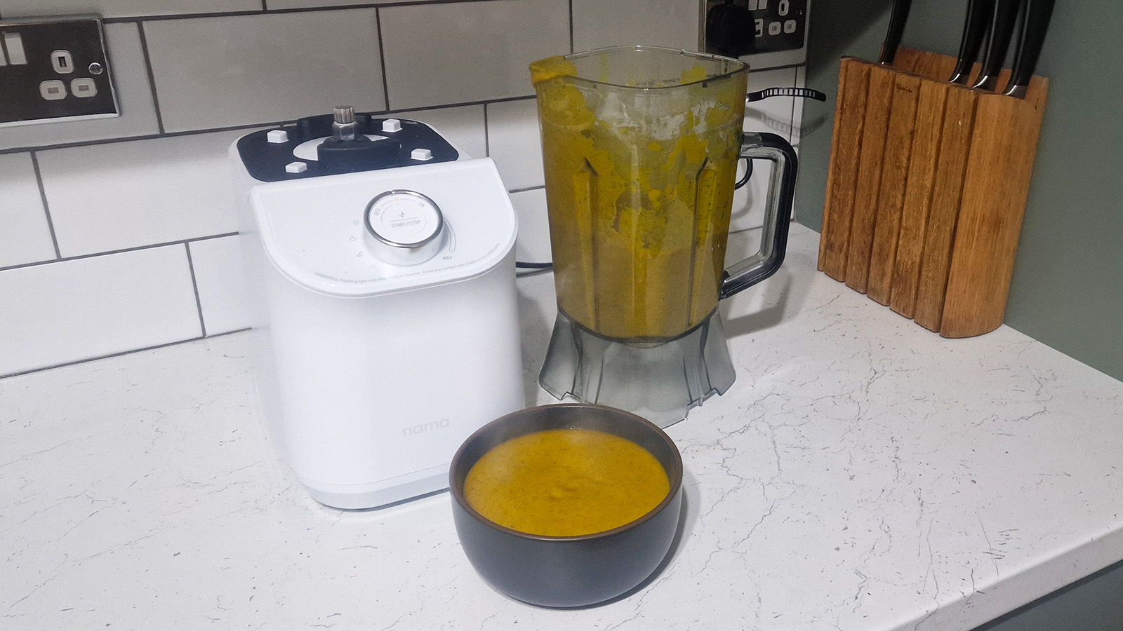 Лучший блендер в мире Vitamix Ascent X2 и более дешевые альтернативы картинка Блендер Vitamix Ascent X2: тест и главные фишки | DGL.RU