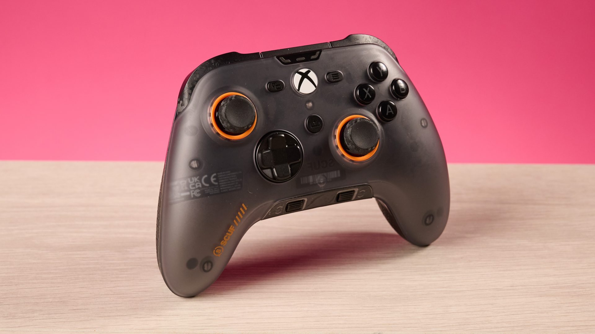 Обзор Scuf Valor Wired - плавность и полный контроль картинка Геймпад Scuf Valor Wired: обзор TMR и профилей | DGL.RU