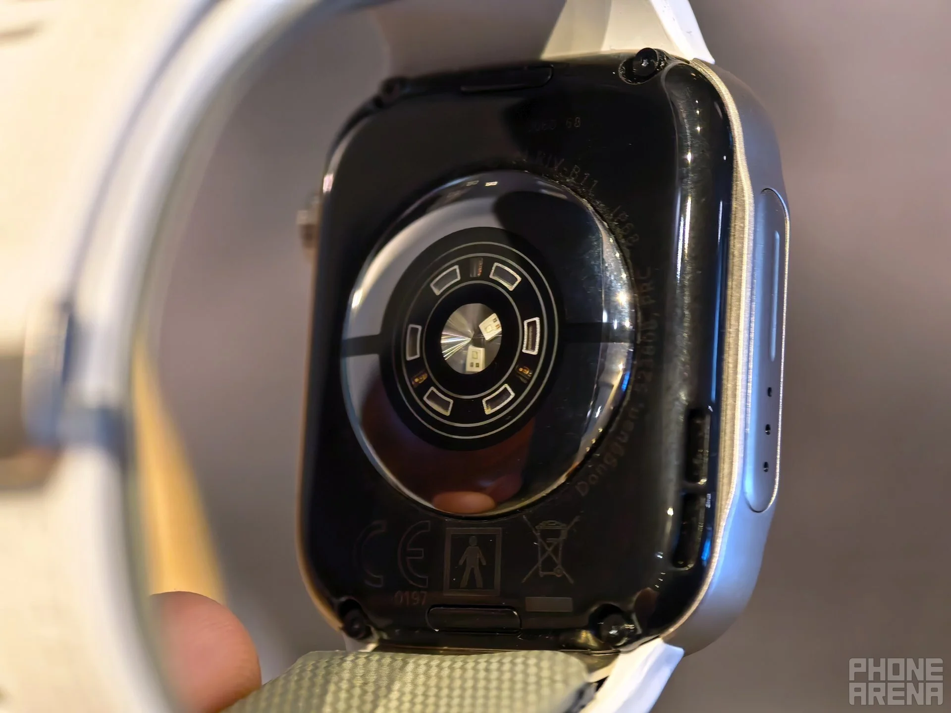 Huawei представила смарт-часы Watch D3 с функцией тонометра и наушники FreeBuds Neo картинка Huawei показала часы Watch D3 и FreeBuds Neo | DGL.RU
