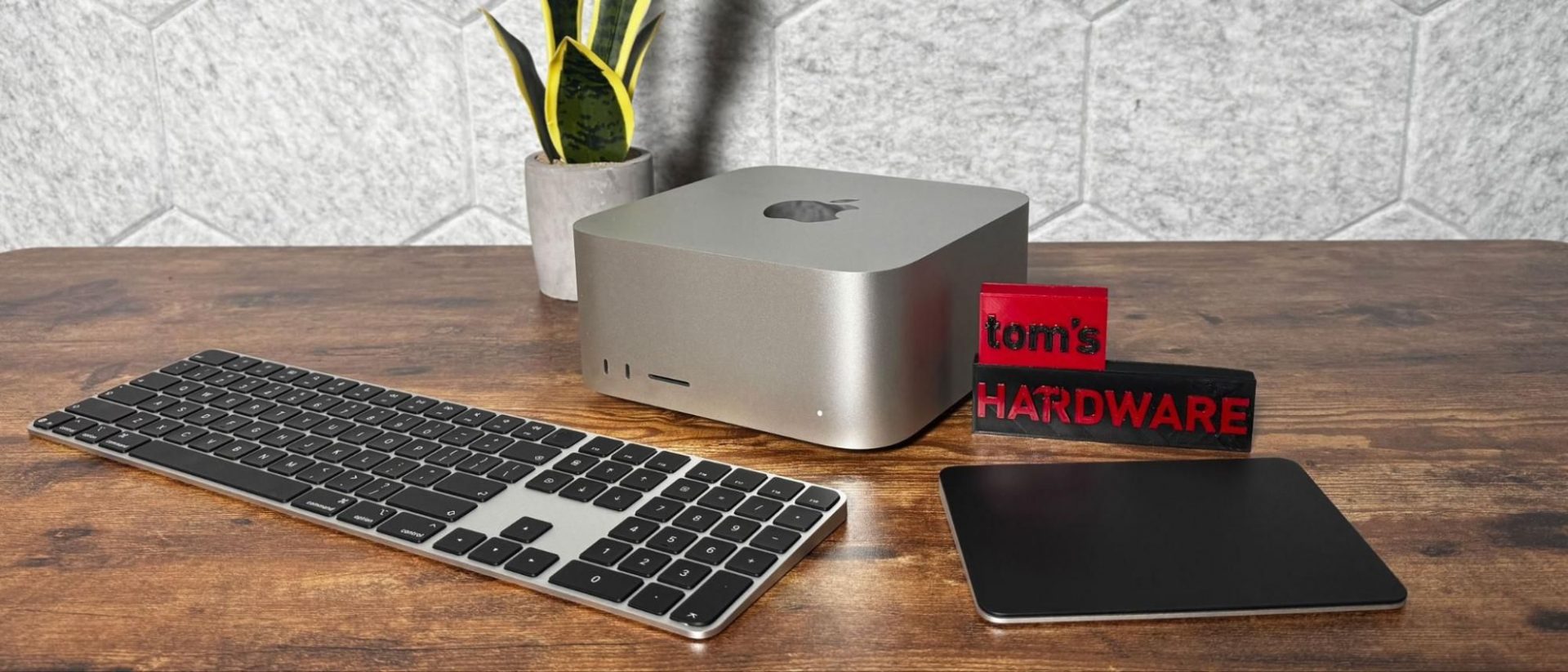 Обзор Mac Studio M5 Ultra - настолько невероятен, что его стоит подождать картинка Компьютер Apple Mac Studio M5 Ultra: обзор чипа | DGL.RU