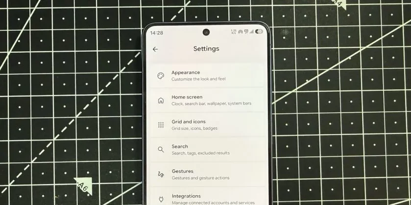 Как скачать и установить Kvaesitso на Android