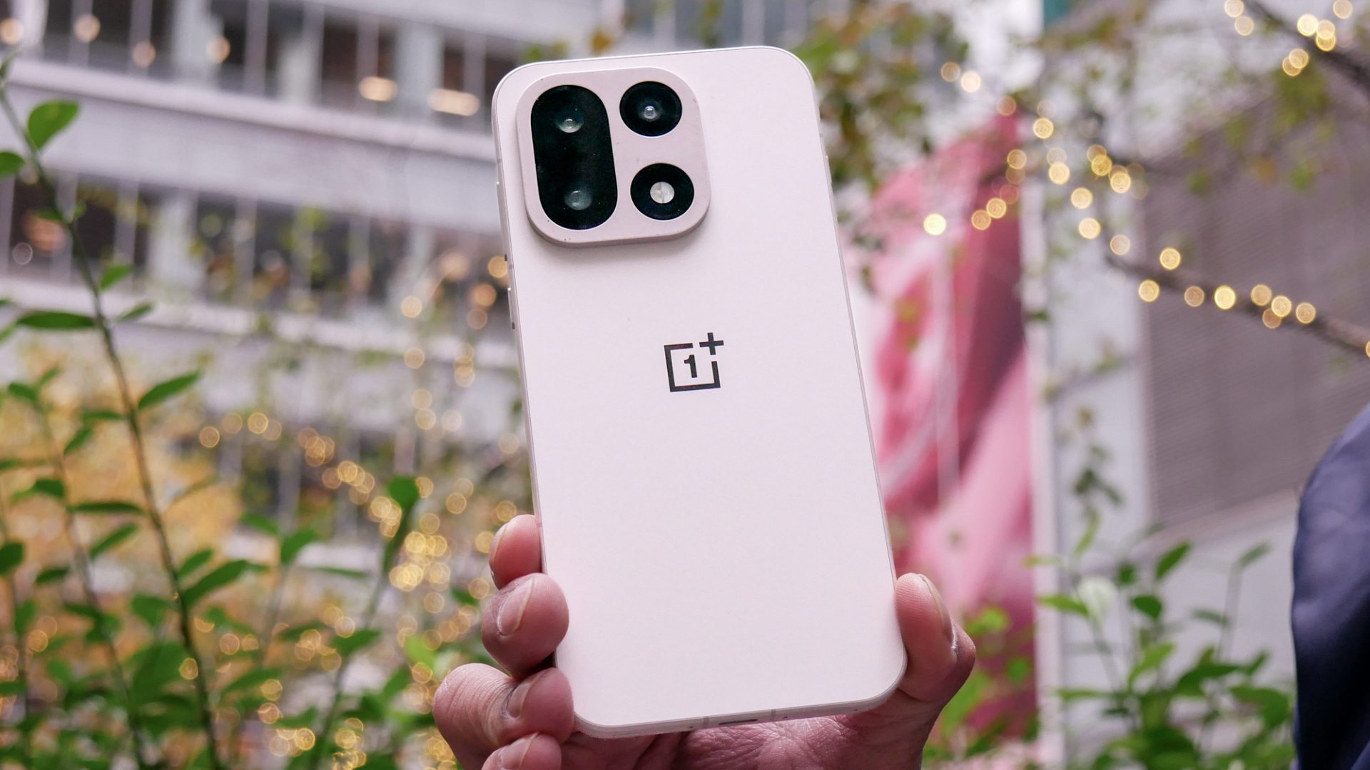 Лучшие телефоны OnePlus: какой выбрать в 2026 | DGL.RU