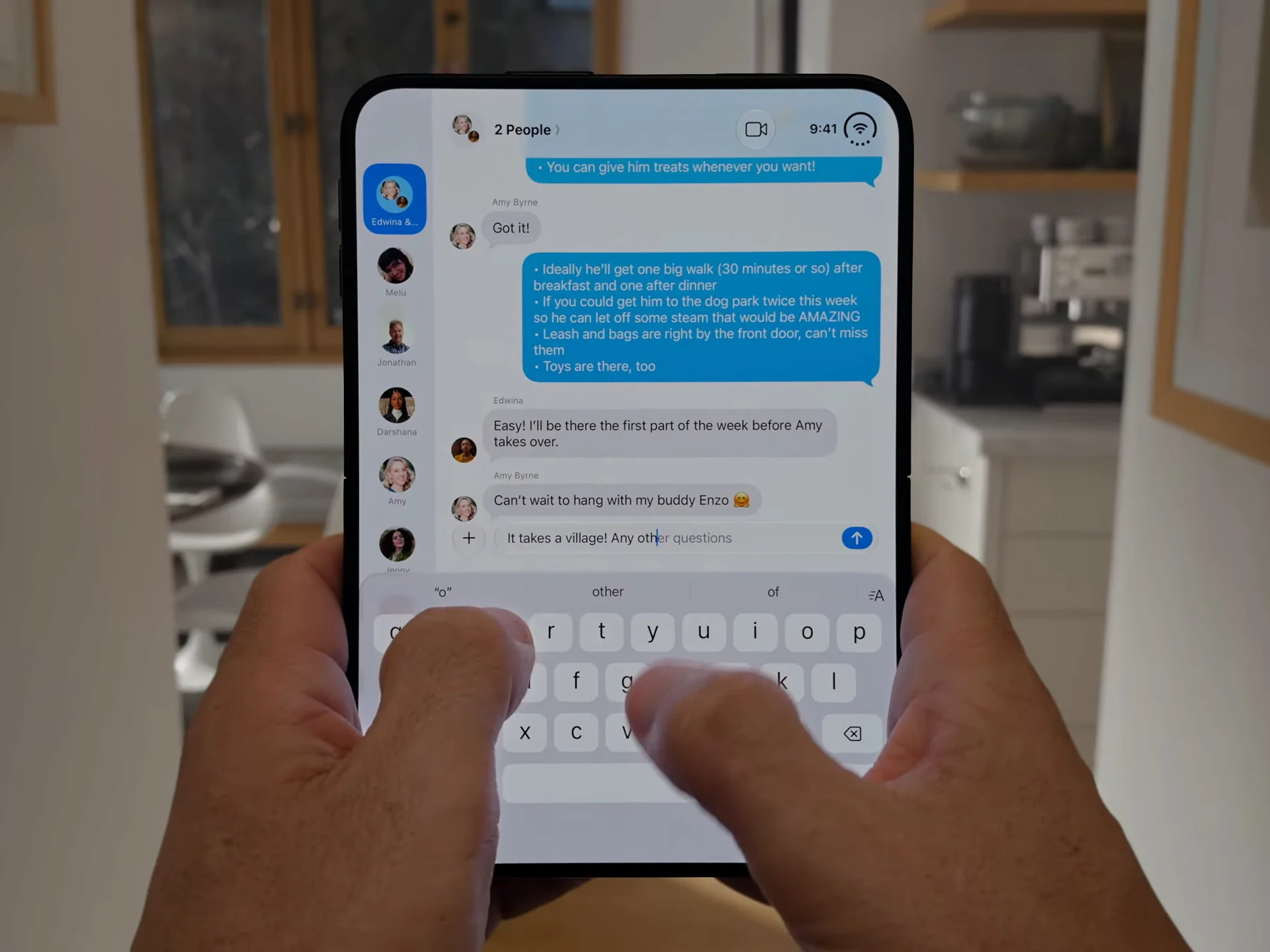Маркетинговый феномен iPhone Duo: почему складной смартфон Apple привлекает больше внимания, чем гарнитура Vision Pro картинка Маркетинговый феномен iPhone Duo: почему складной смартфон Apple привлекает больше внимания, чем гарнитура Vision Pro фото