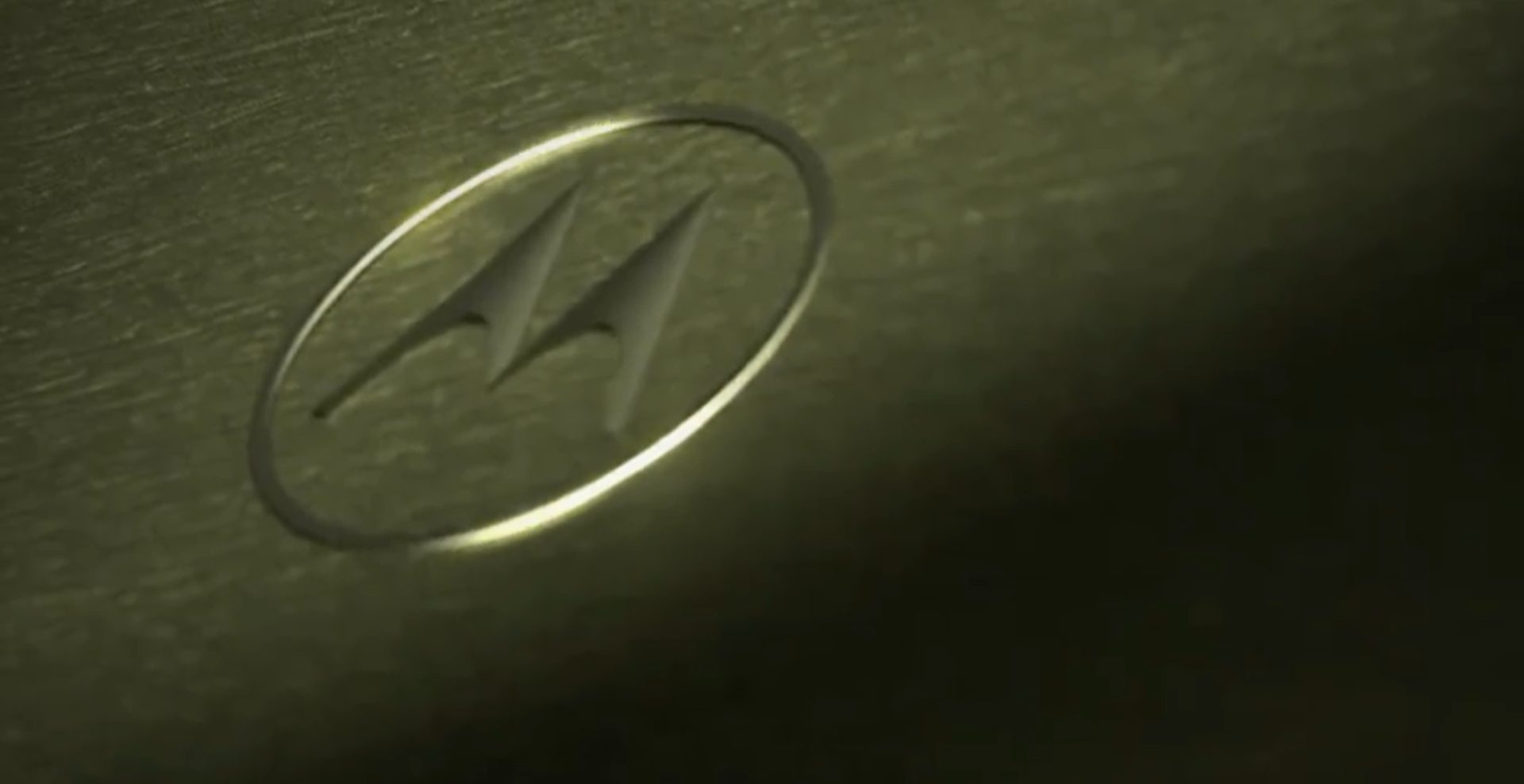 Motorola представит флагманский смартфон Signature 27 на саммите Snapdragon