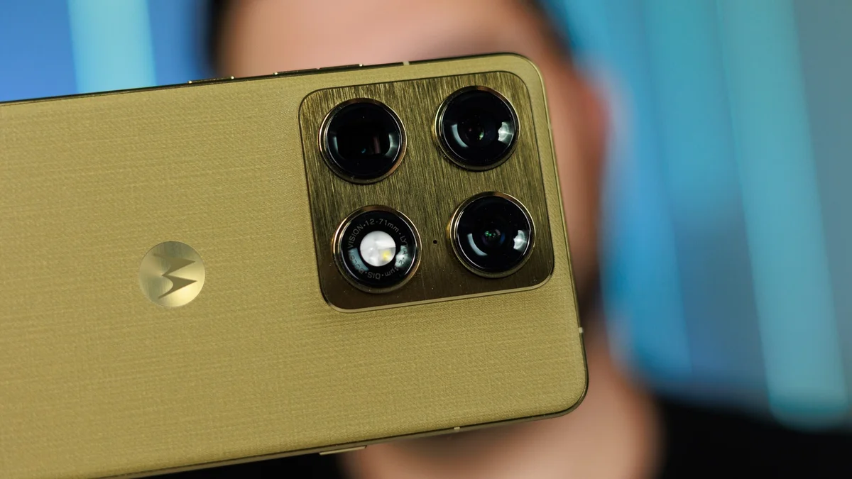 Motorola Signature 27 будет впечатлять больше, чем его предшественник